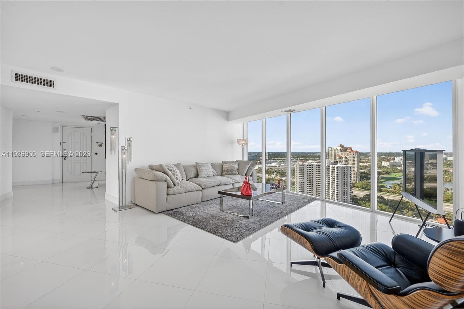 3370 Hidden Bay Dr # 2711, Aventura FL 33180 — 6