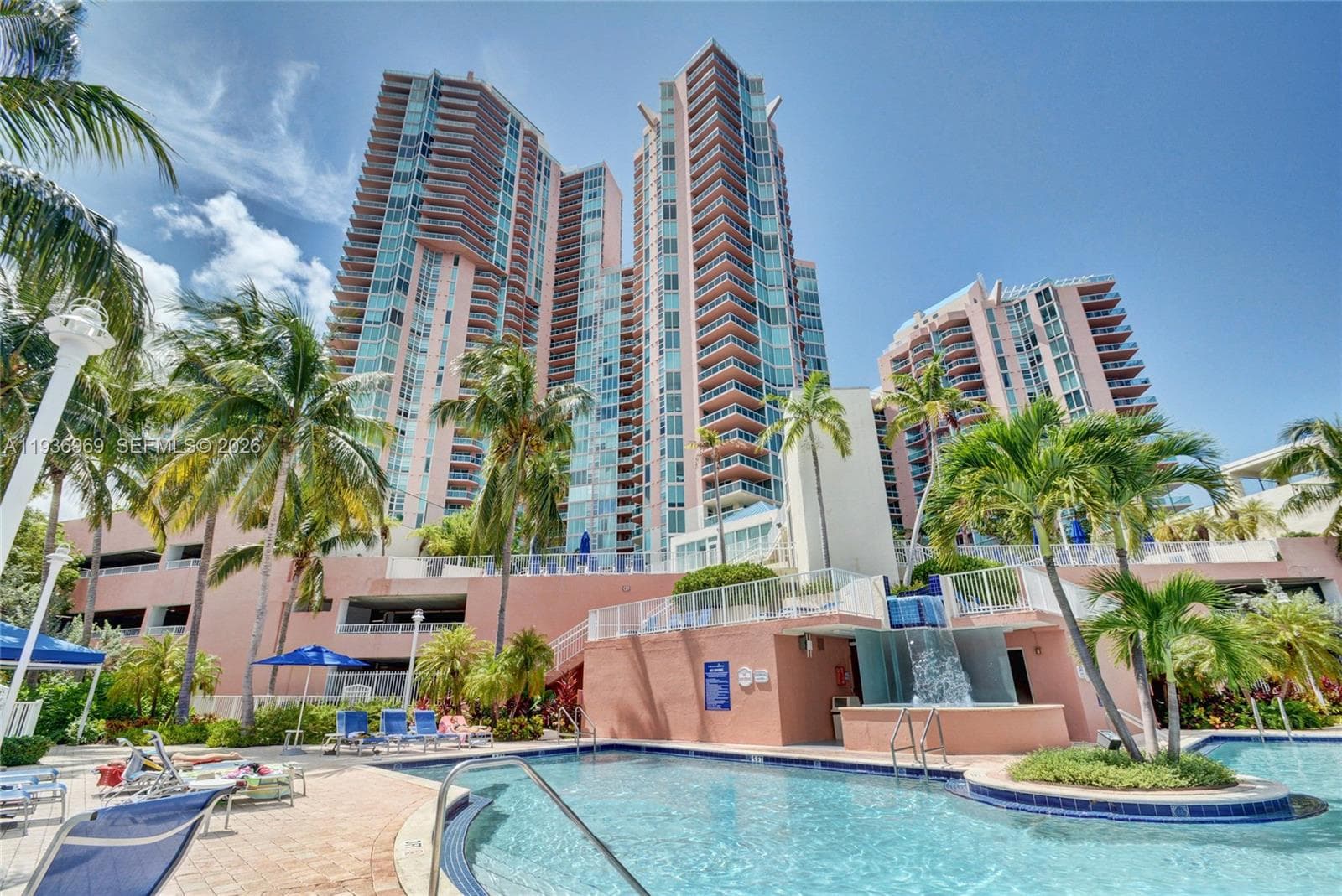3370 Hidden Bay Dr # 2711, Aventura FL 33180 — 76