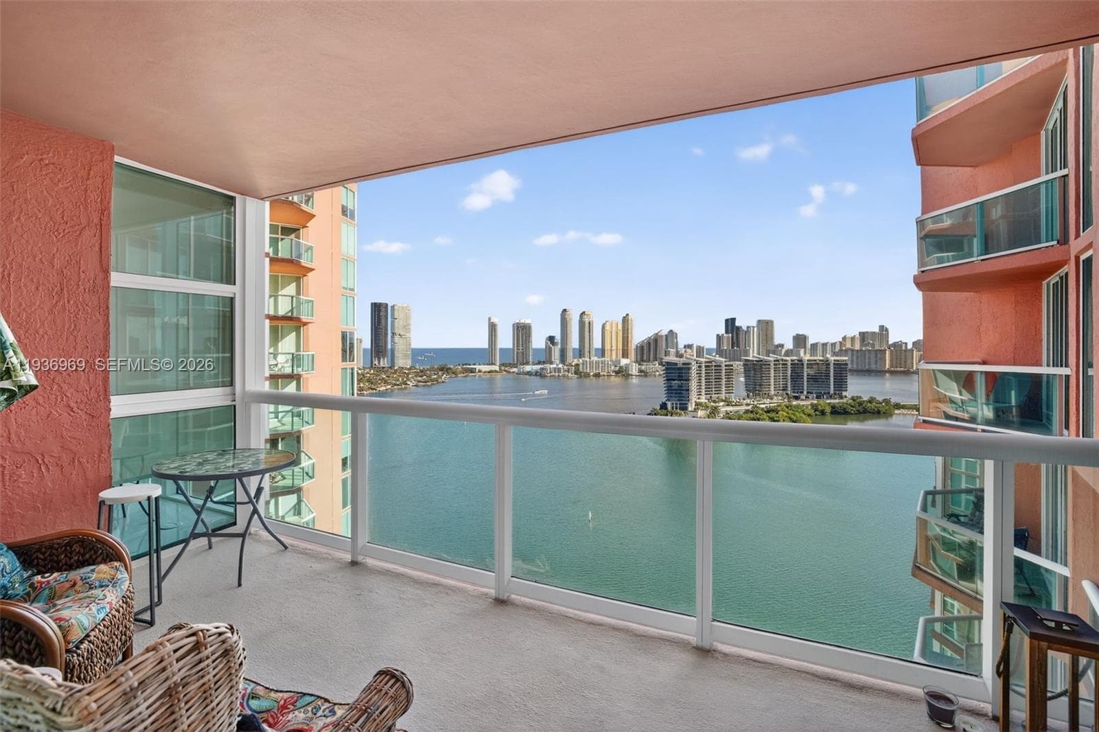 3370 Hidden Bay Dr # 2711, Aventura FL 33180 — 38