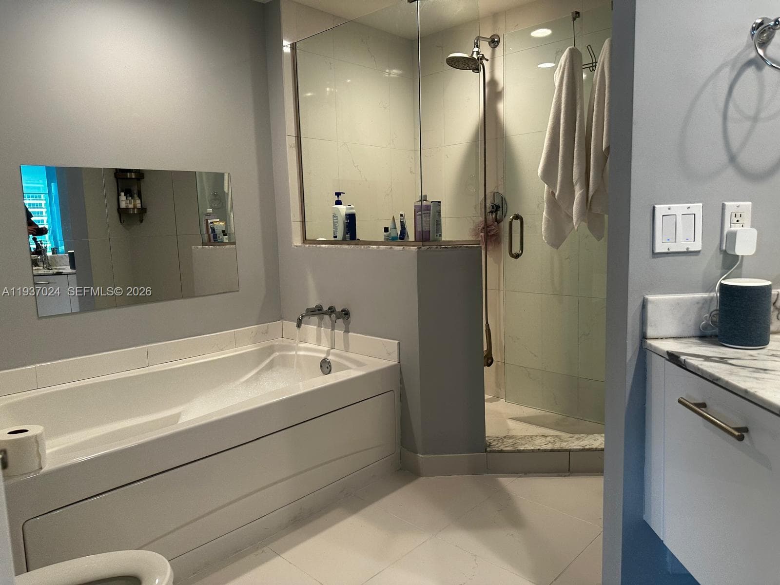 500 Brickell Ave # 3307, Miami FL 33131 — 20