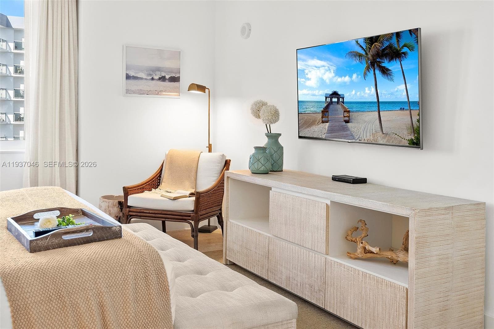102 24th St # 1207, Miami Beach FL 33139 — 17