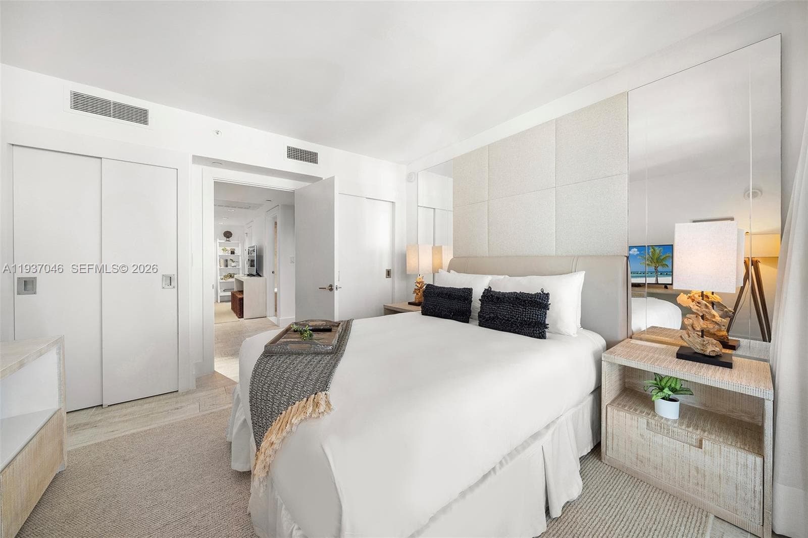 102 24th St # 1207, Miami Beach FL 33139 — 28