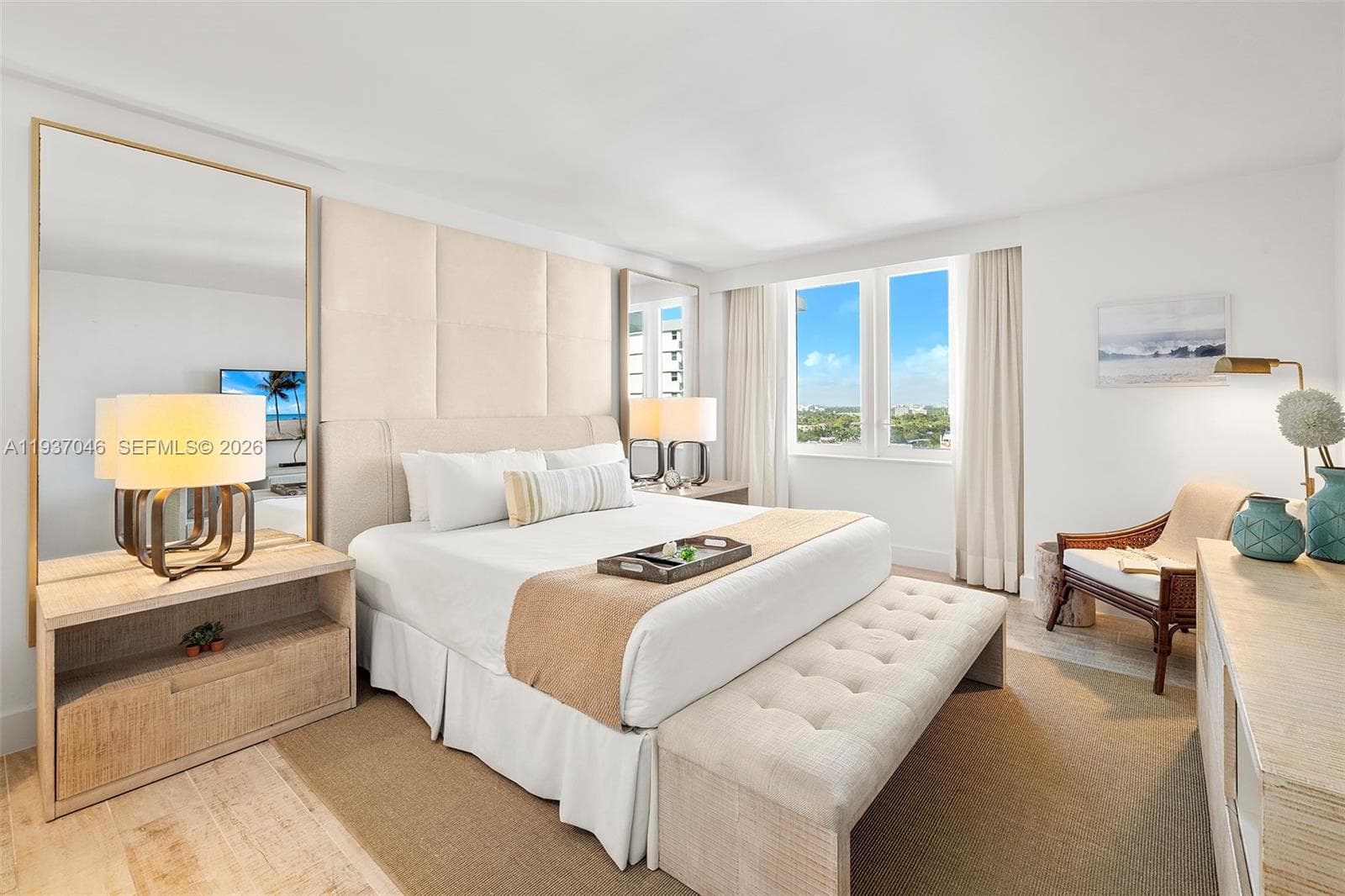 102 24th St # 1207, Miami Beach FL 33139 — 18