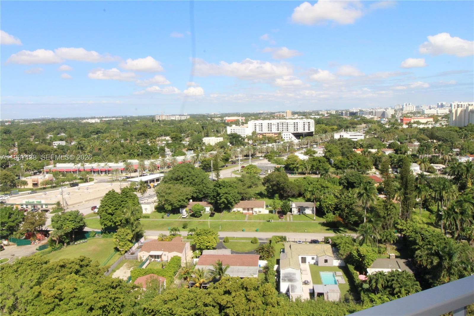 1000 Quayside Ter # 1807, Miami FL 33138 — 15