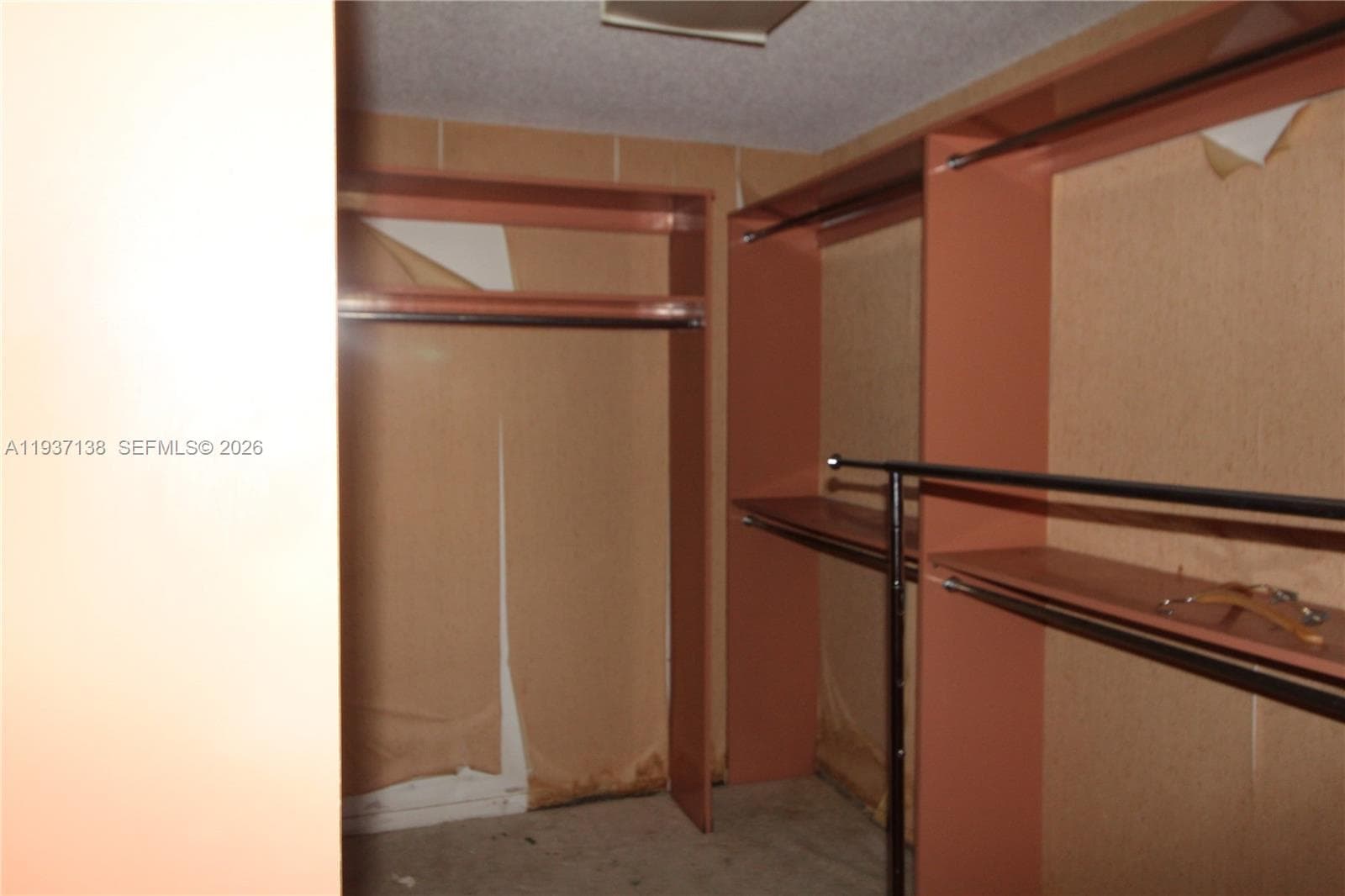 1000 Quayside Ter # 1807, Miami FL 33138 — 11