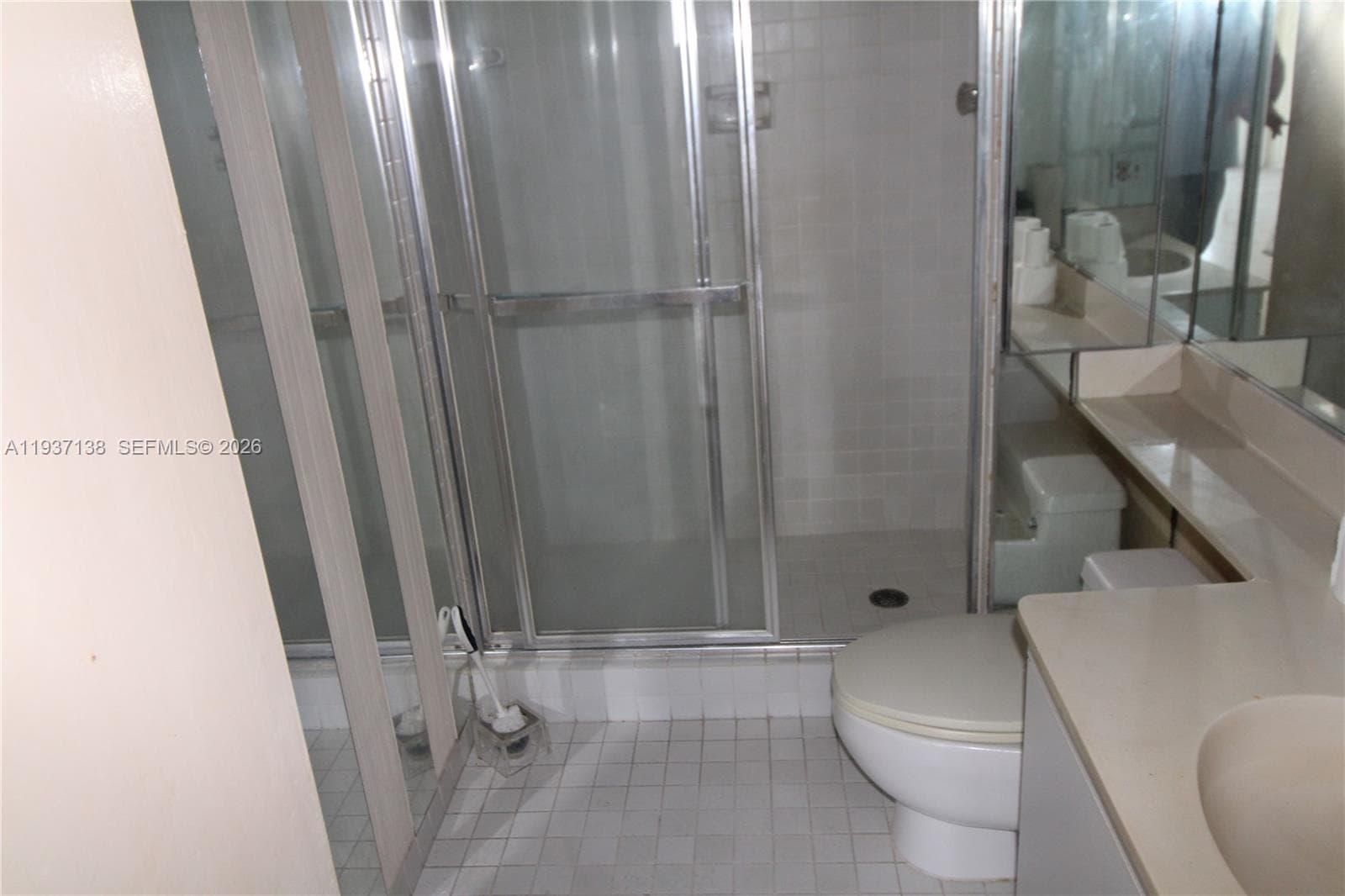 1000 Quayside Ter # 1807, Miami FL 33138 — 8