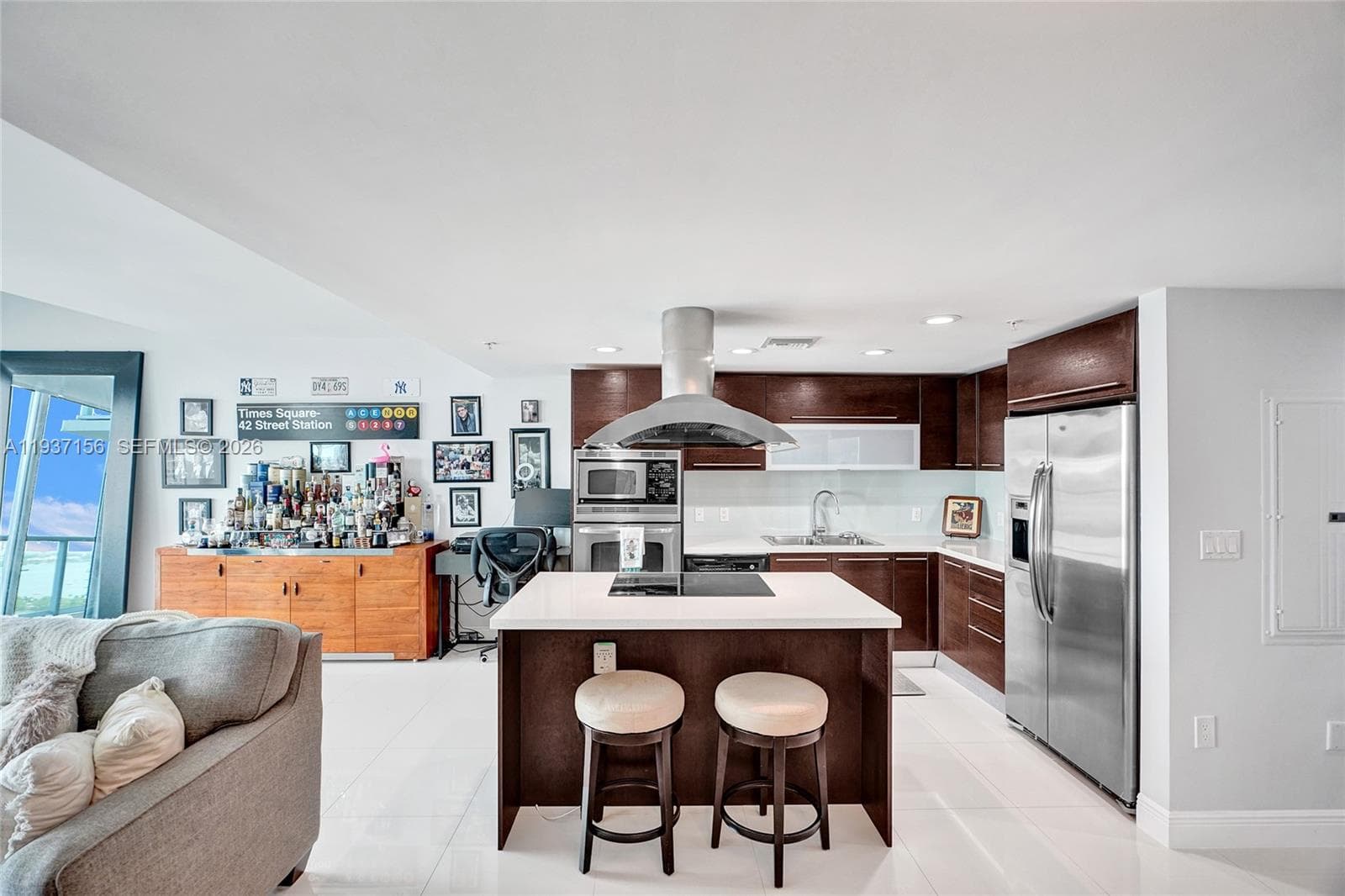 7930 East Dr # 1806, North Bay Village FL 33141 — 33