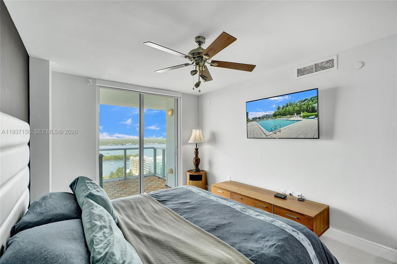 7930 East Dr # 1806, North Bay Village FL 33141 — 37