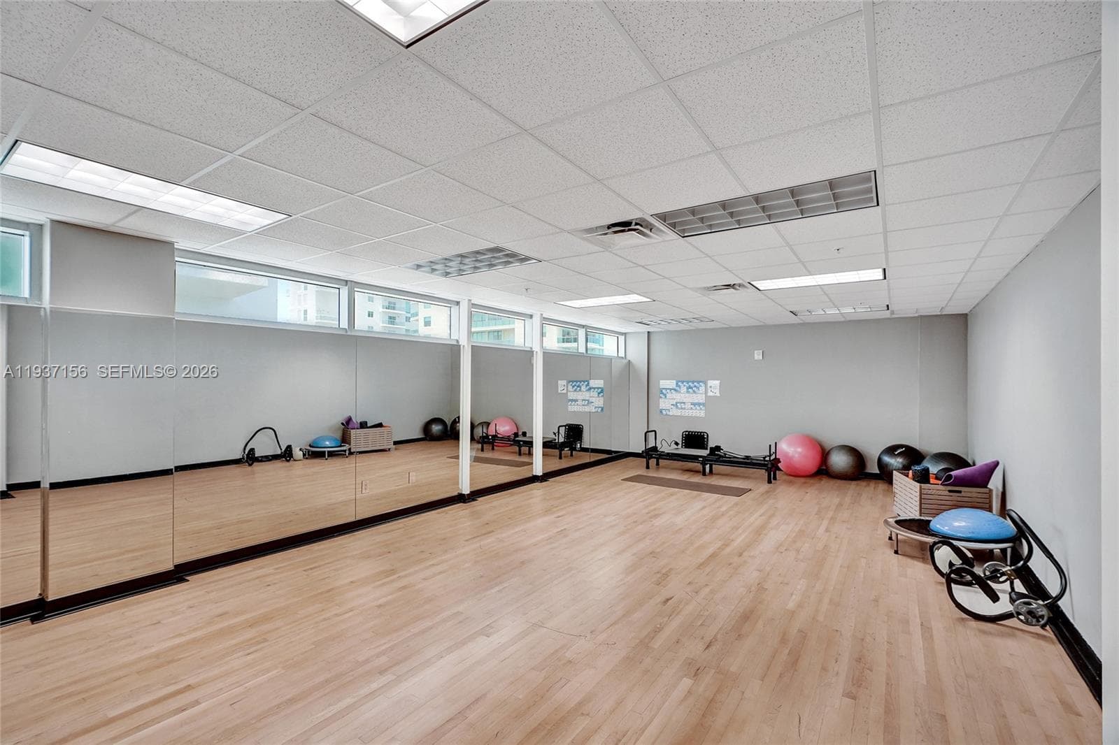 7930 East Dr # 1806, North Bay Village FL 33141 — 40