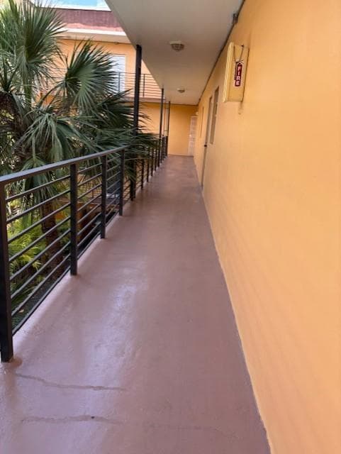 365 NE 125th Street # 302, North Miami FL 33161 — 4