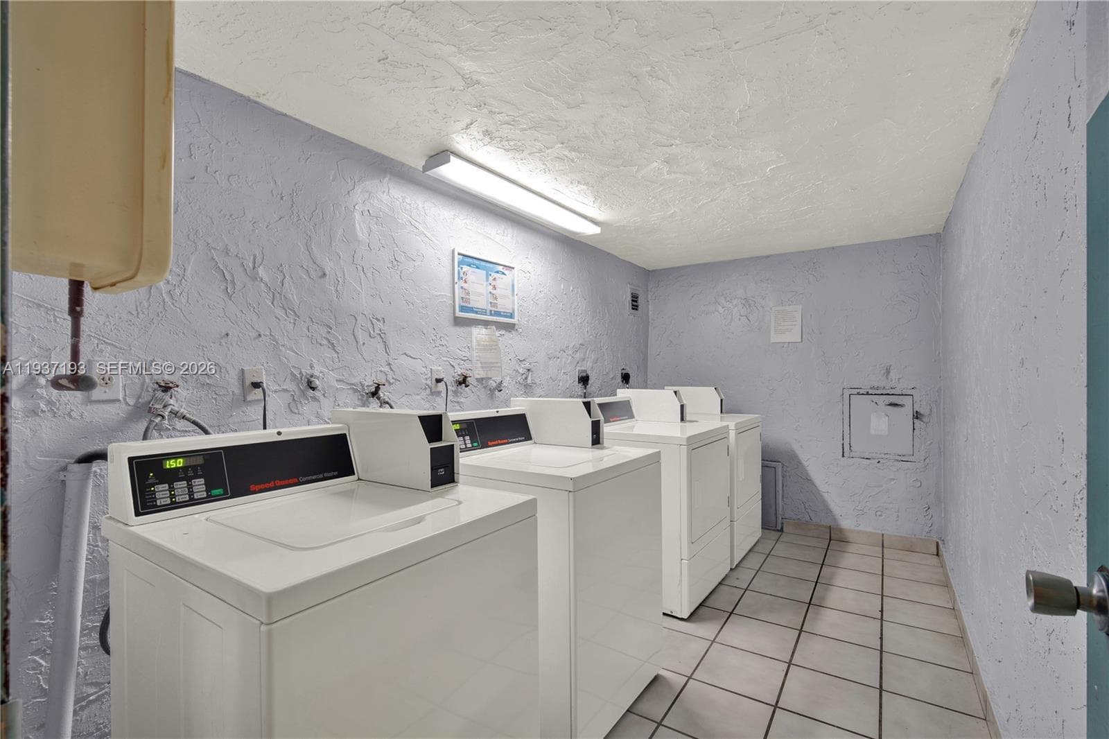 5665 W 20th Ave # 415, Hialeah FL 33012 — 23