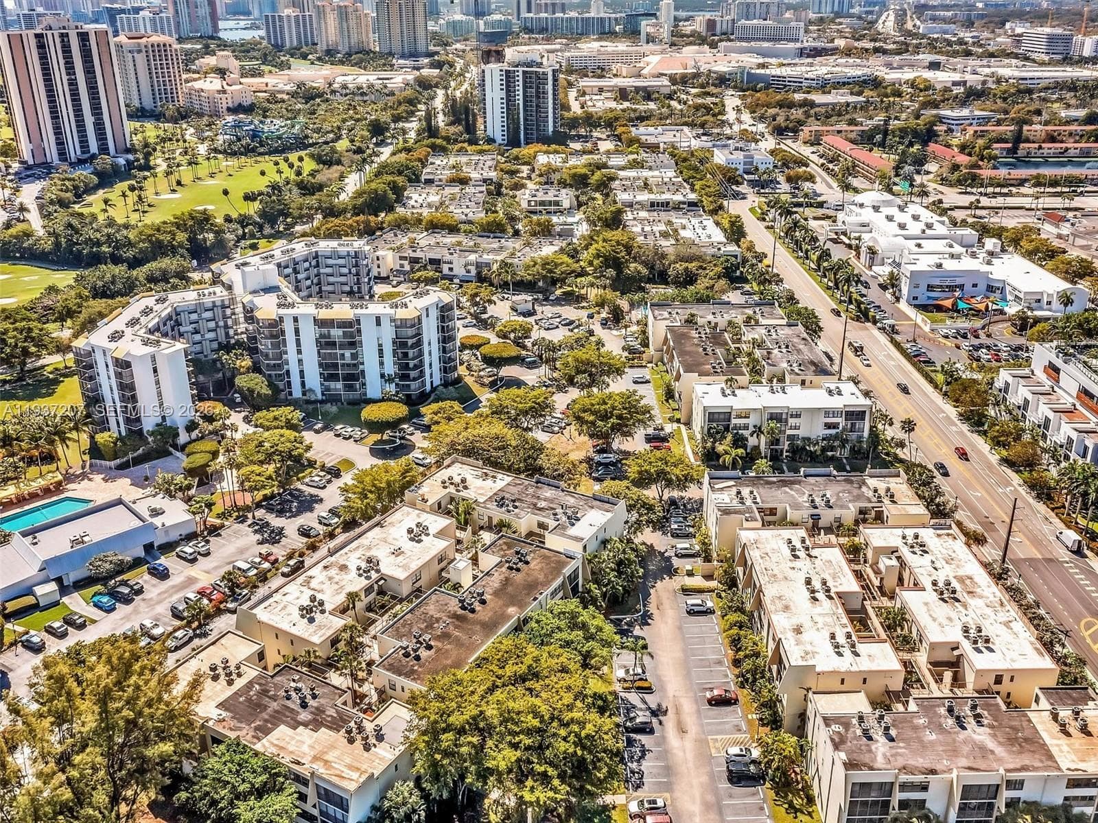 20401 NE 30th Ave # 8, Aventura FL 33180 — 32