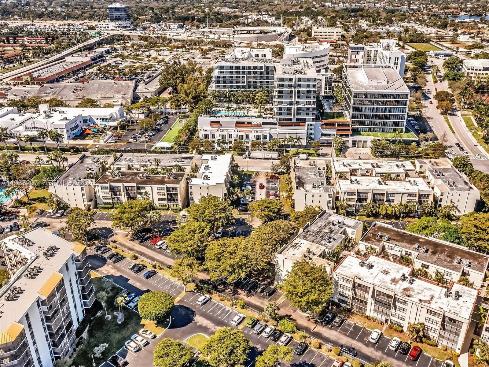 20401 NE 30th Ave # 8, Aventura FL 33180 — 33