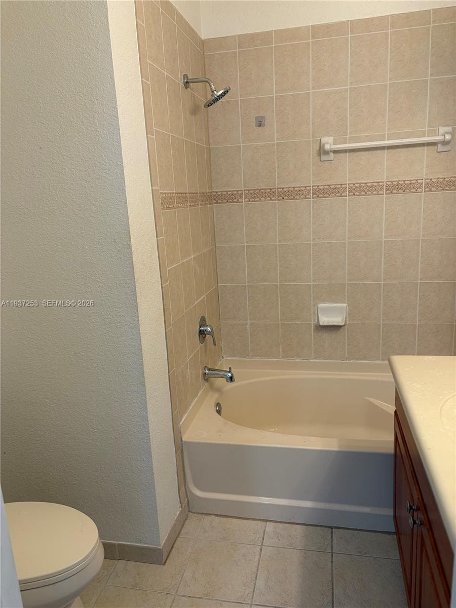 10901 NW 83rd St # 205, Doral FL 33178 — 11
