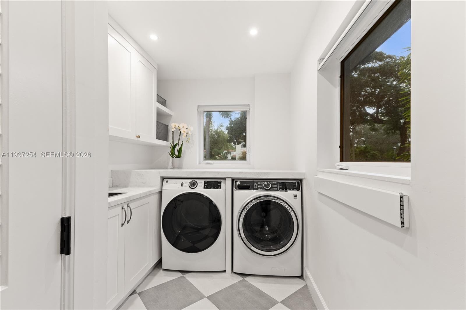 800 NE 72nd St, Miami FL 33138 — 15