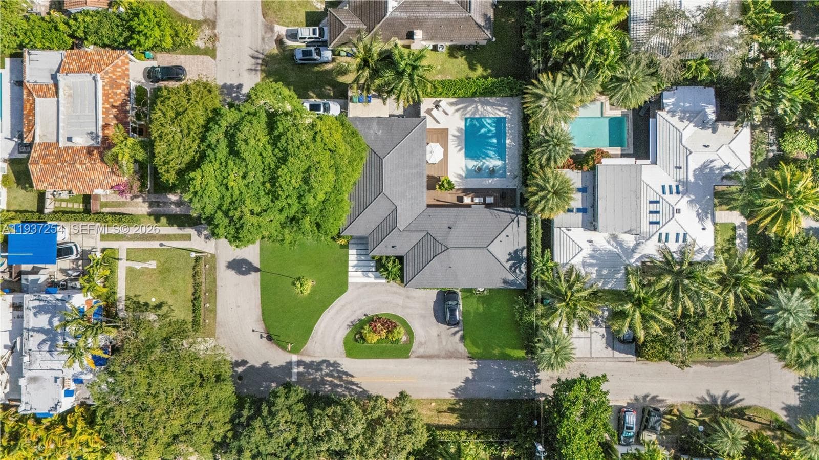 800 NE 72nd St, Miami FL 33138 — 44