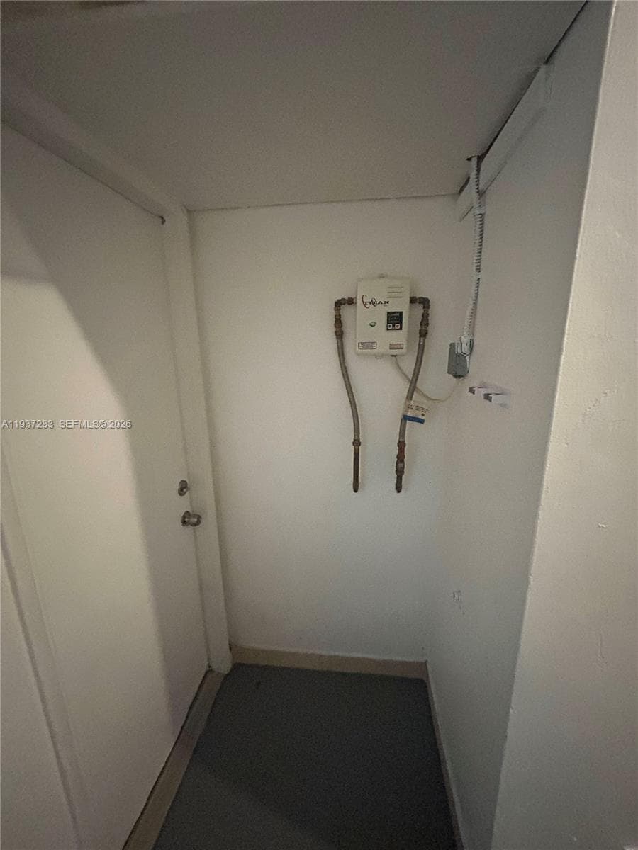 1220 NE 110th Ter # B, Miami FL 33161 — 15