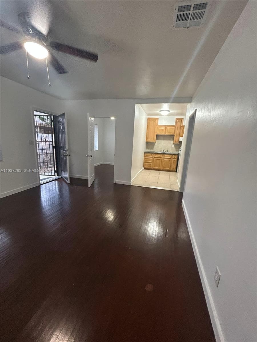 1220 NE 110th Ter # B, Miami FL 33161 — 4