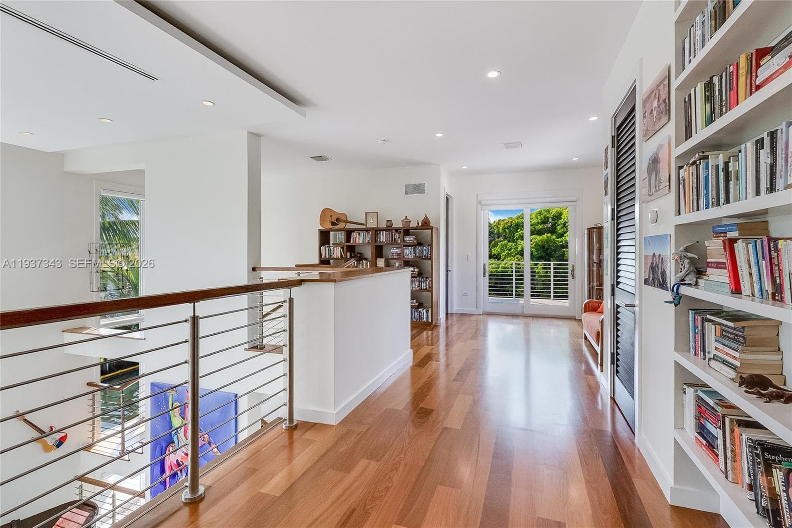 3835 Carole Ct, Miami FL 33133 — 36