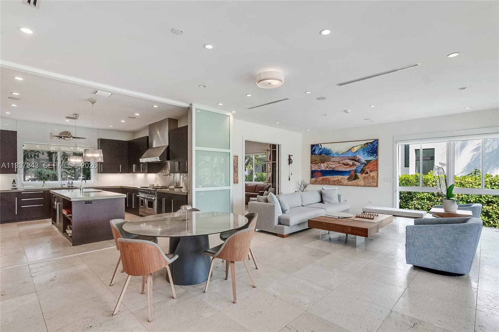 3835 Carole Ct, Miami FL 33133 — 18