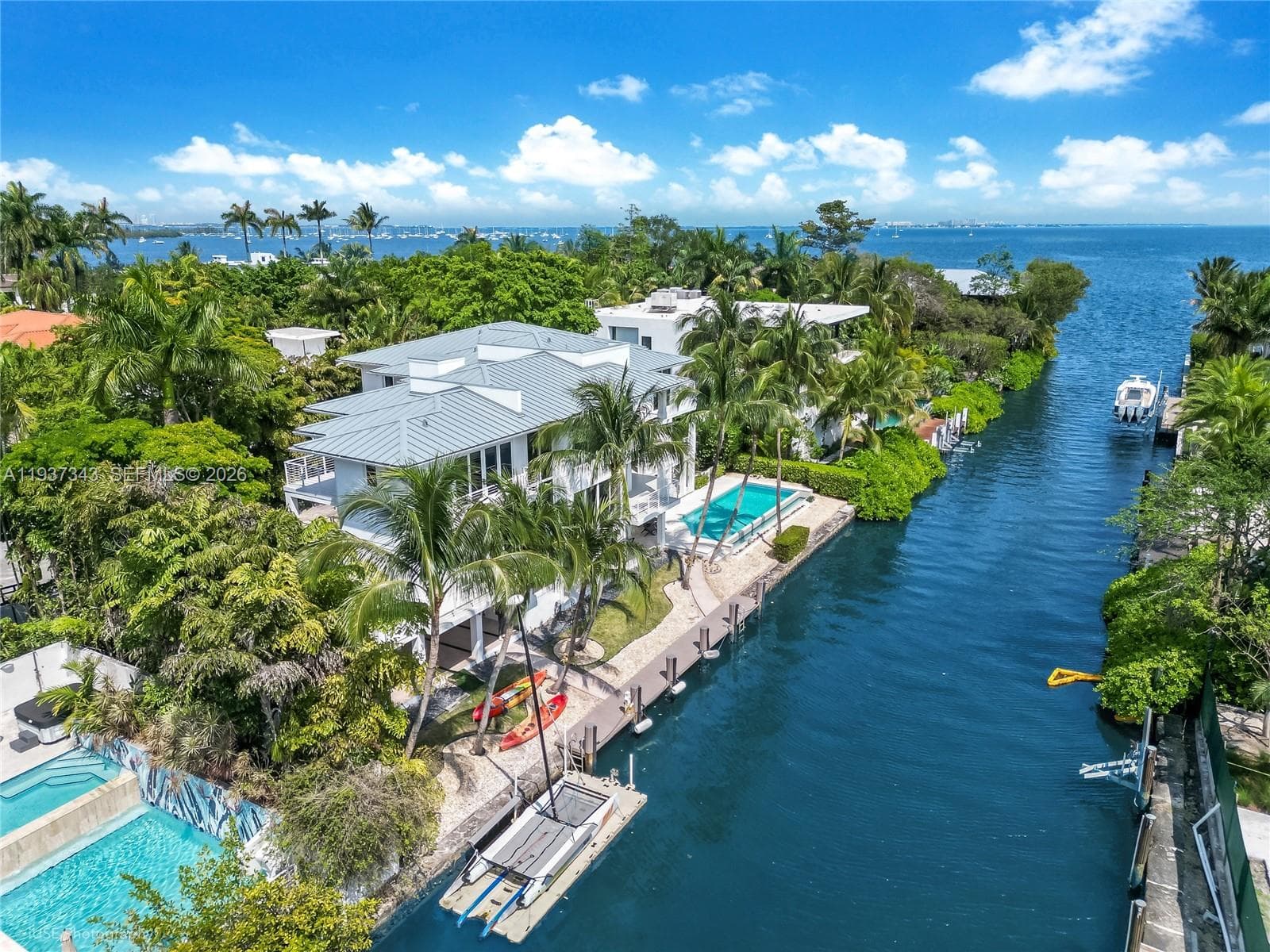 3835 Carole Ct, Miami FL 33133 — 44