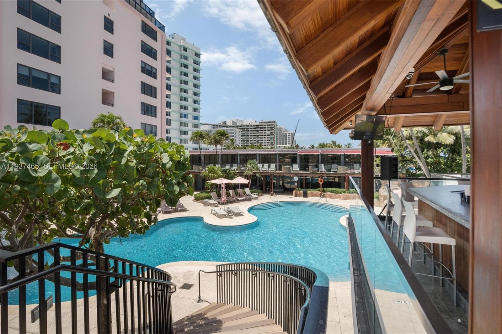5225 Collins Ave # 1221, Miami Beach FL 33140 — 99