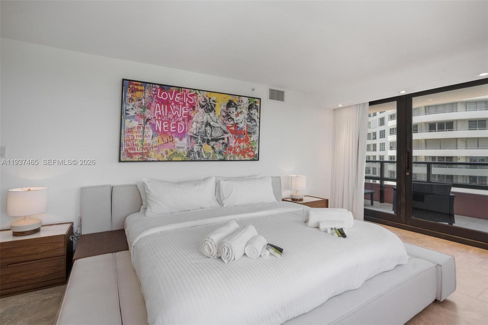 5225 Collins Ave # 1221, Miami Beach FL 33140 — 27