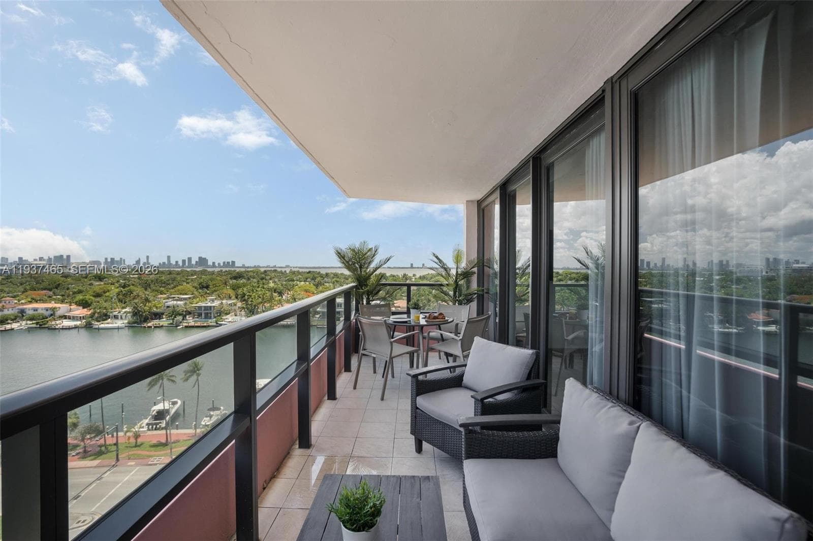 5225 Collins Ave # 1221, Miami Beach FL 33140 — 76