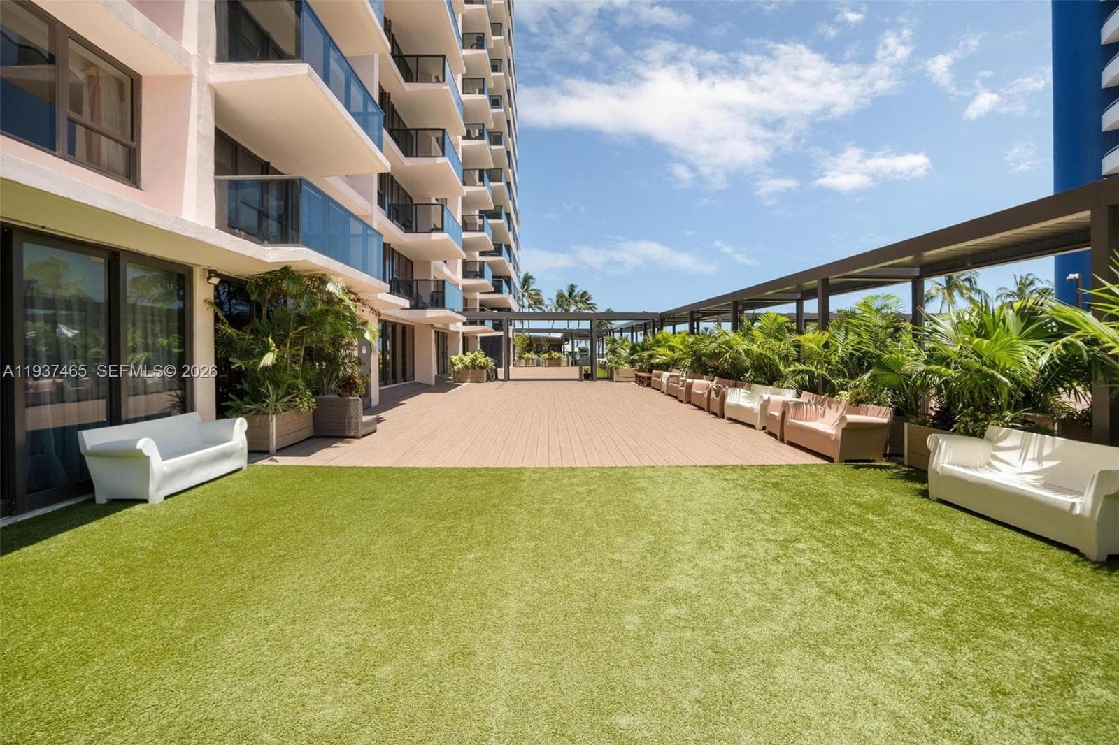 5225 Collins Ave # 1221, Miami Beach FL 33140 — 91