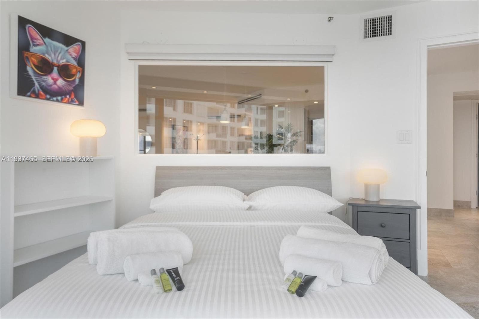 5225 Collins Ave # 1221, Miami Beach FL 33140 — 84