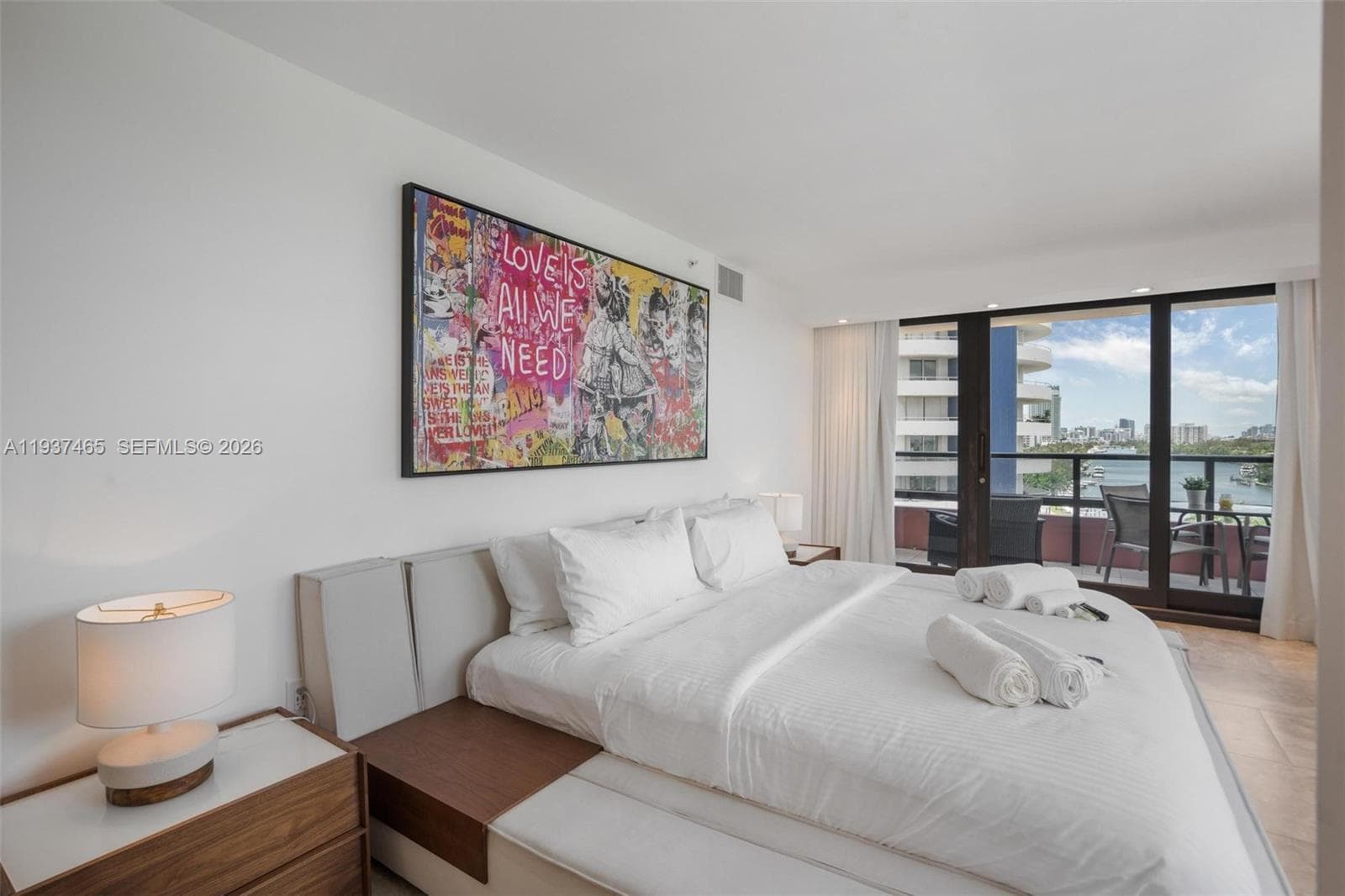 5225 Collins Ave # 1221, Miami Beach FL 33140 — 32