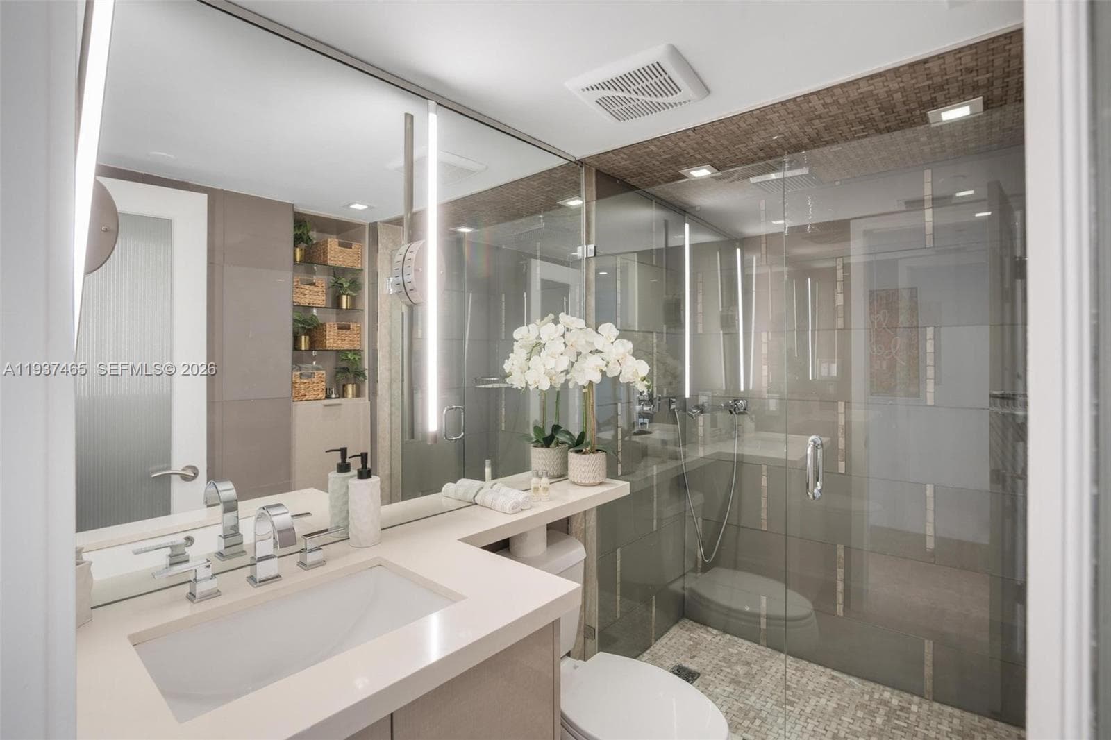 5225 Collins Ave # 1221, Miami Beach FL 33140 — 55
