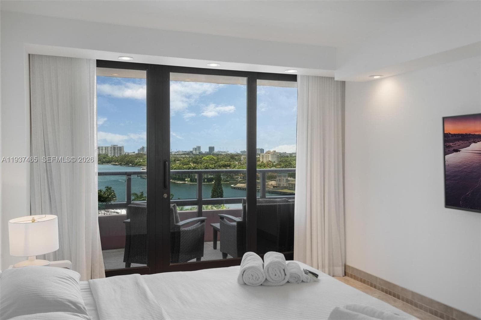 5225 Collins Ave # 1221, Miami Beach FL 33140 — 59