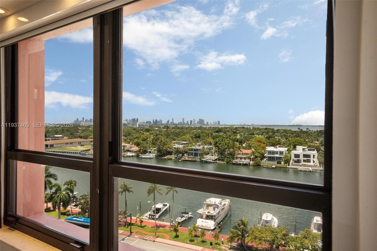 5225 Collins Ave # 1221, Miami Beach FL 33140 — 35