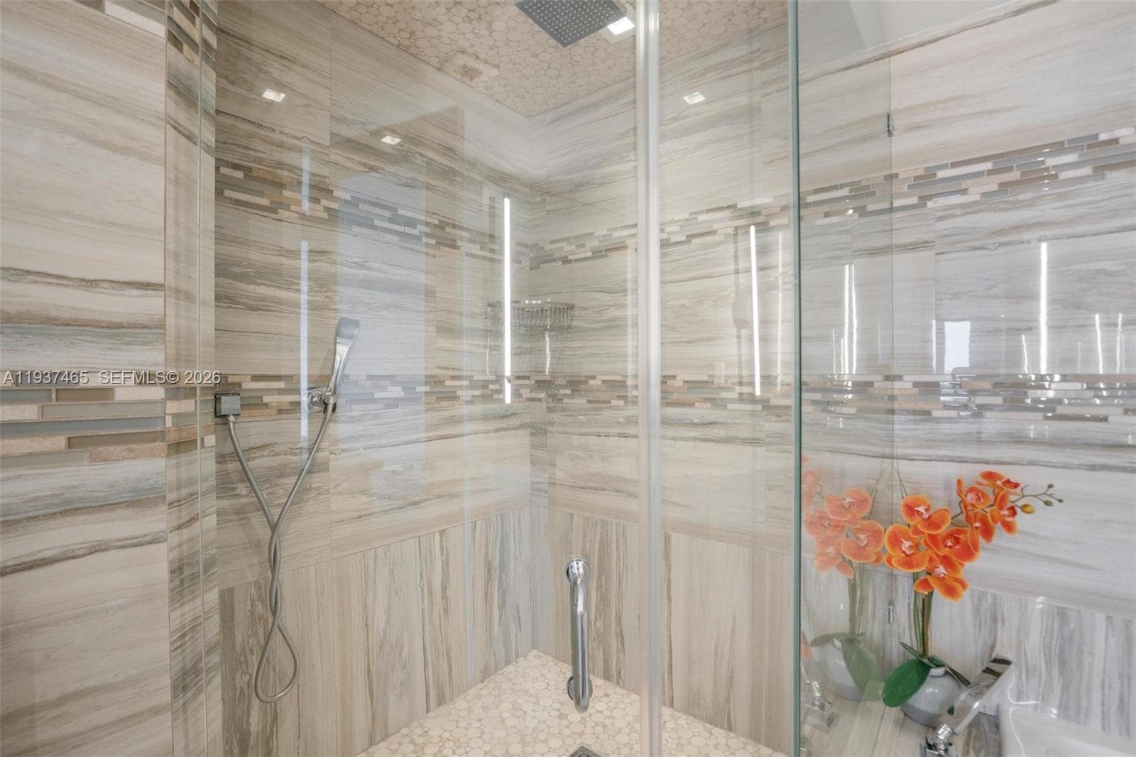 5225 Collins Ave # 1221, Miami Beach FL 33140 — 39