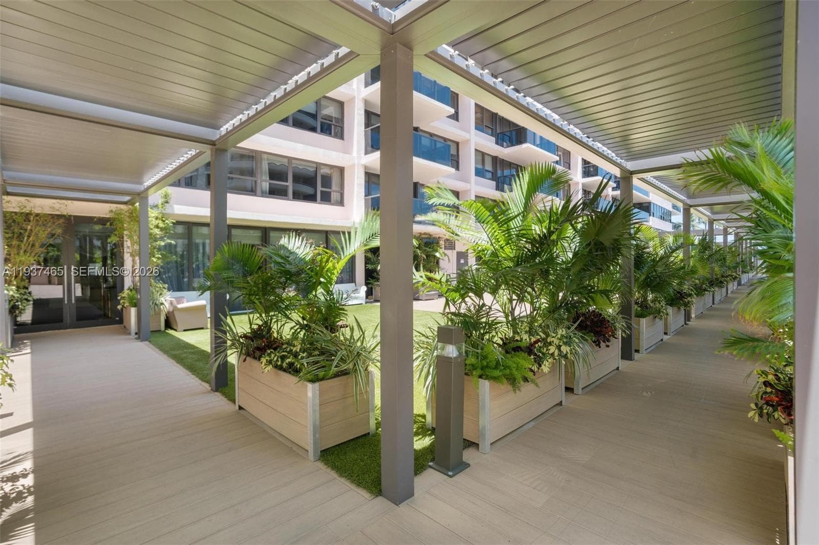 5225 Collins Ave # 1221, Miami Beach FL 33140 — 93