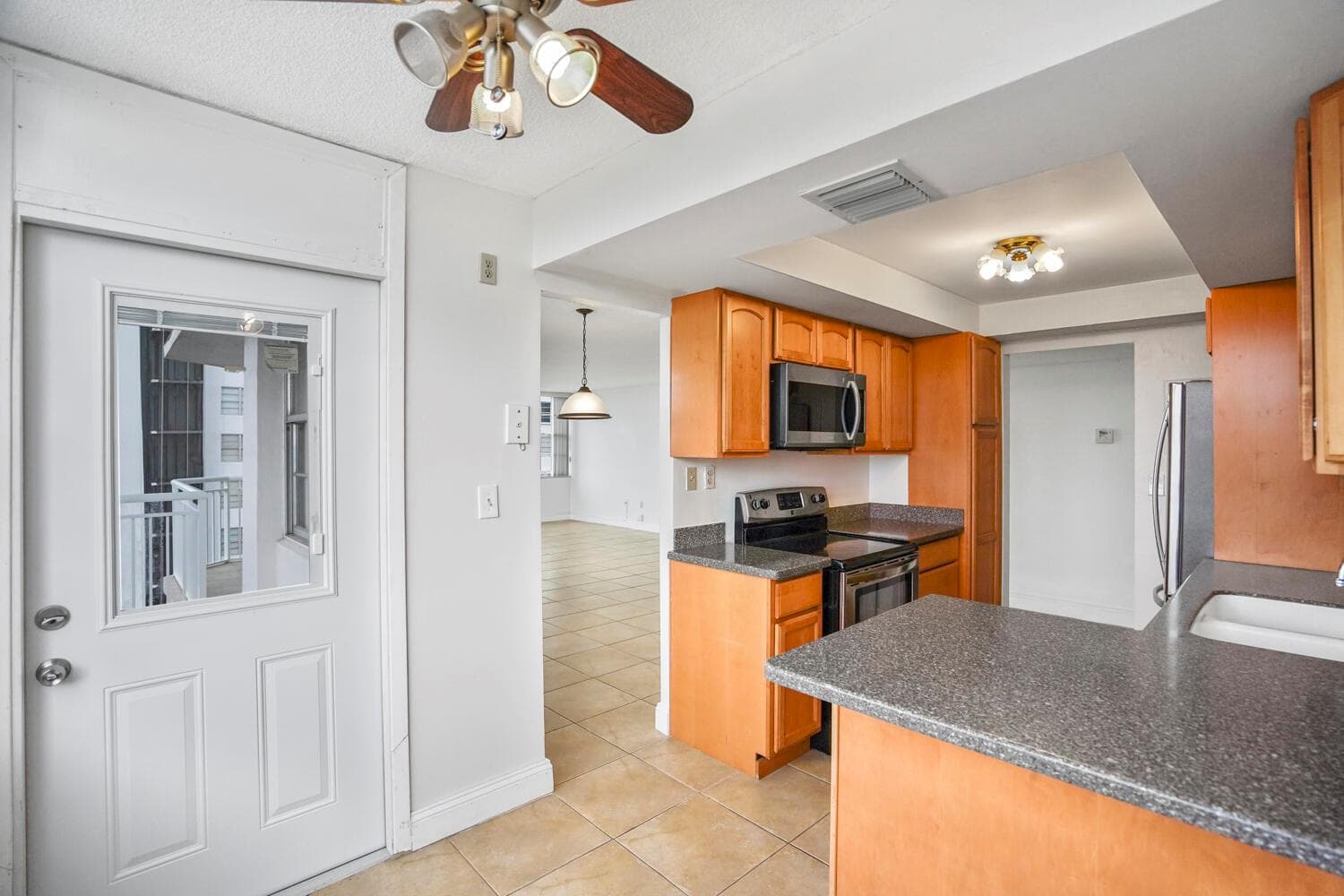 18051 Biscayne Boulevard # 1504, Aventura FL 33160 — 56