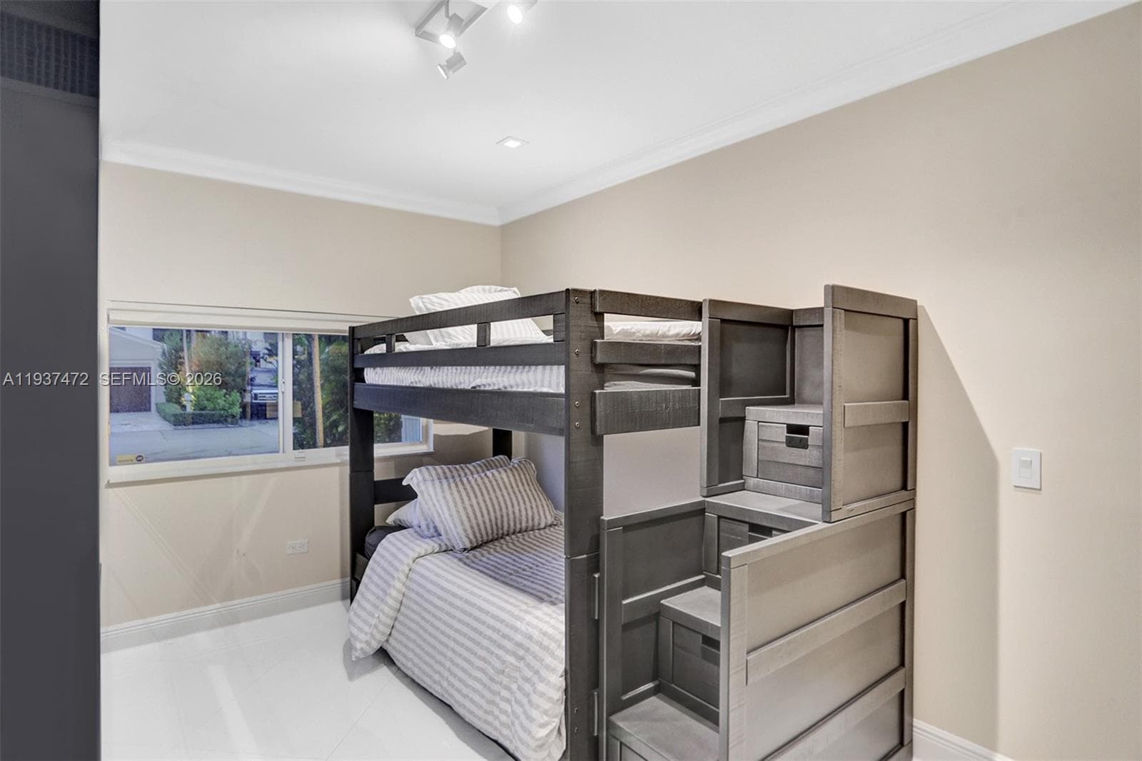 8843 Hawthorne Ave, Surfside FL 33154 — 23