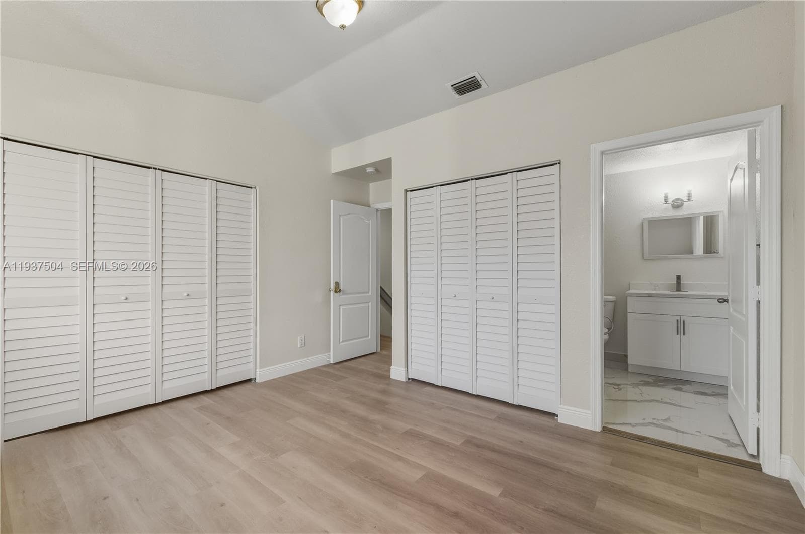 810 NE 212th Ter # 5, Miami FL 33179 — 18