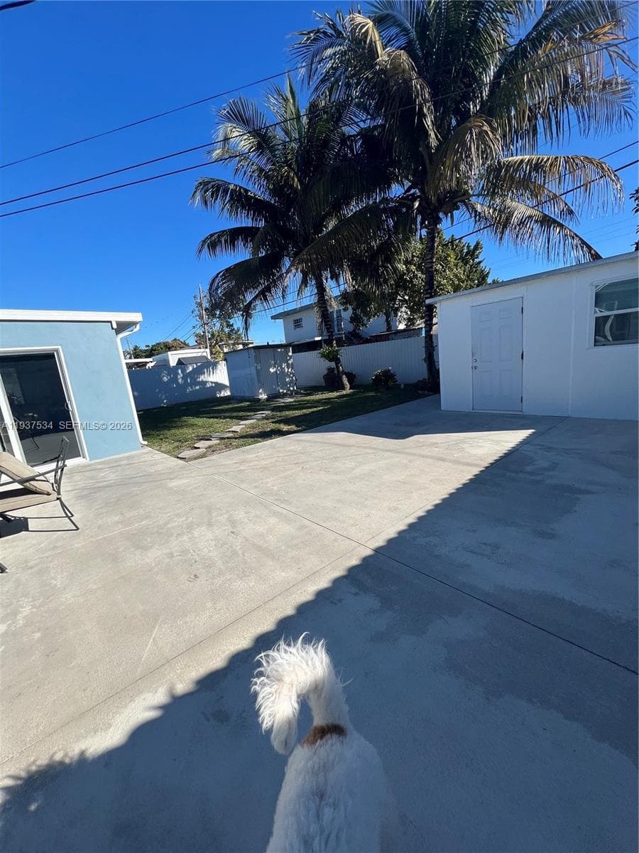 1461 E 9th Ct, Hialeah FL 33010 — 26