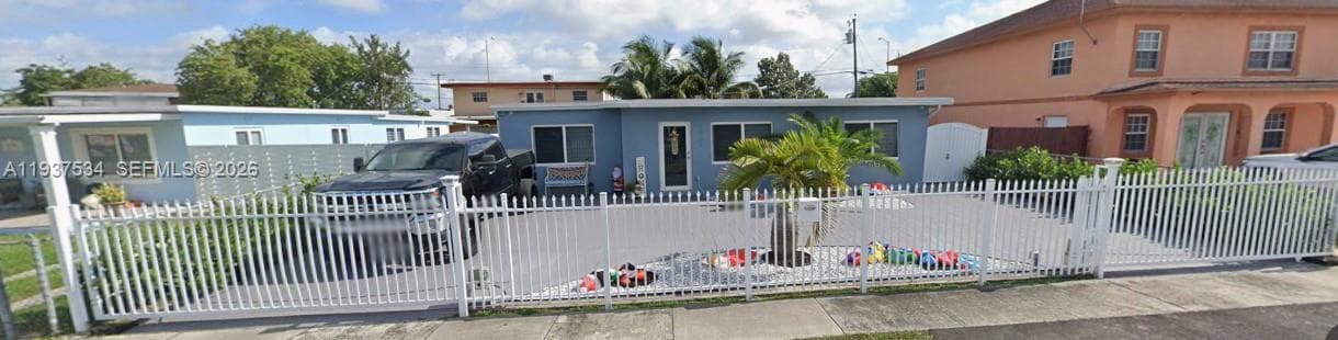 1461 E 9th Ct, Hialeah FL 33010 — 1