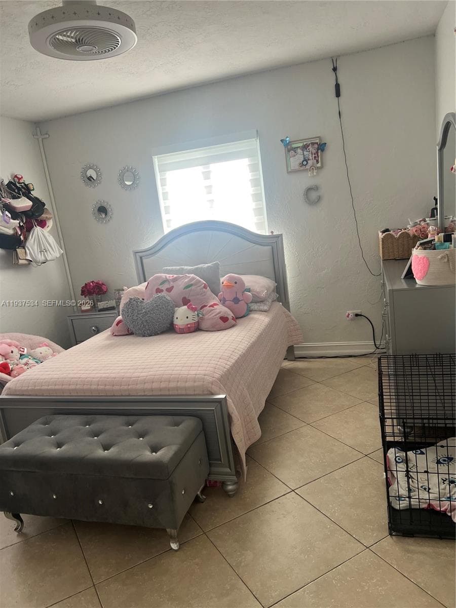 1461 E 9th Ct, Hialeah FL 33010 — 28