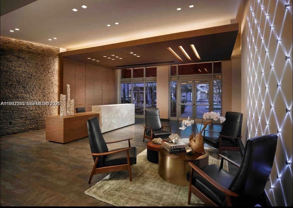 3250 NE 1st Ave # 917, Miami FL 33137 — 19