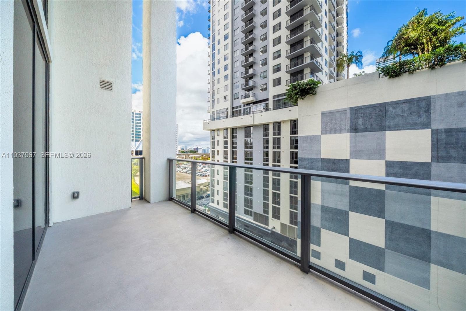 11 NE 6 Street # 709, Miami FL 33132 — 6
