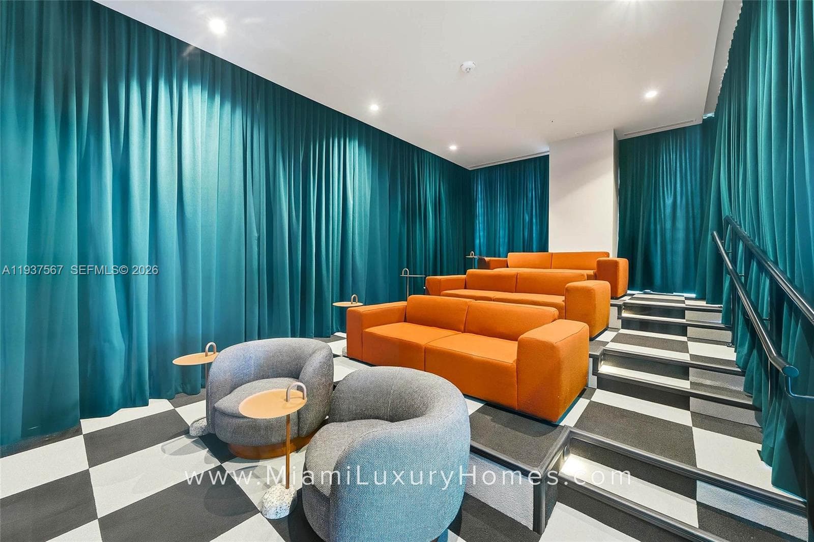 11 NE 6 Street # 709, Miami FL 33132 — 52