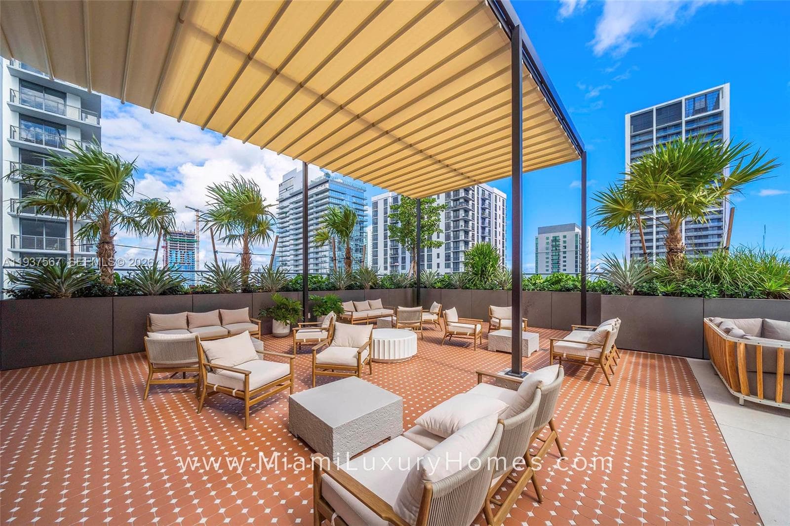 11 NE 6 Street # 709, Miami FL 33132 — 25