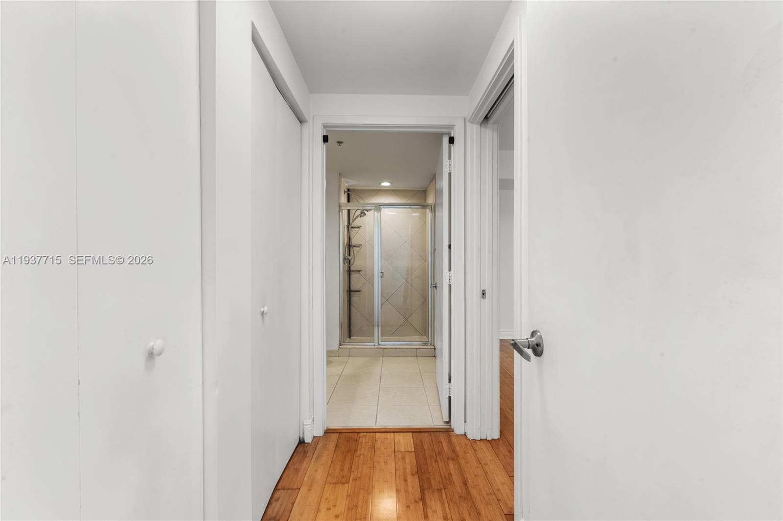 335 S Biscayne Blvd # 908, Miami FL 33131 — 23