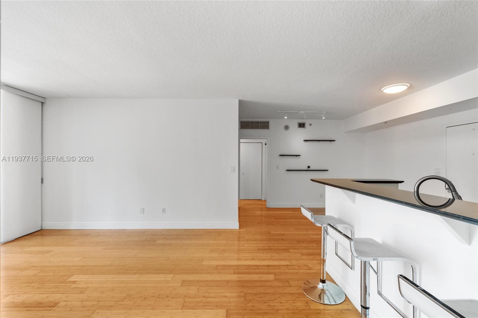 335 S Biscayne Blvd # 908, Miami FL 33131 — 15