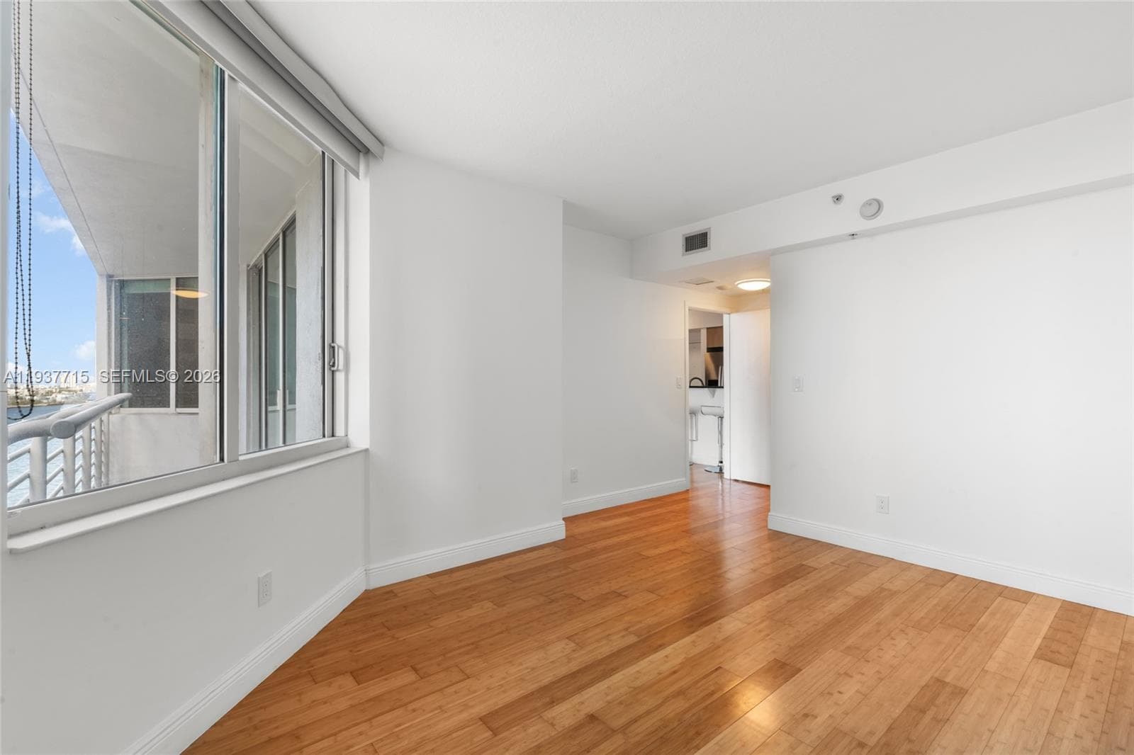 335 S Biscayne Blvd # 908, Miami FL 33131 — 19