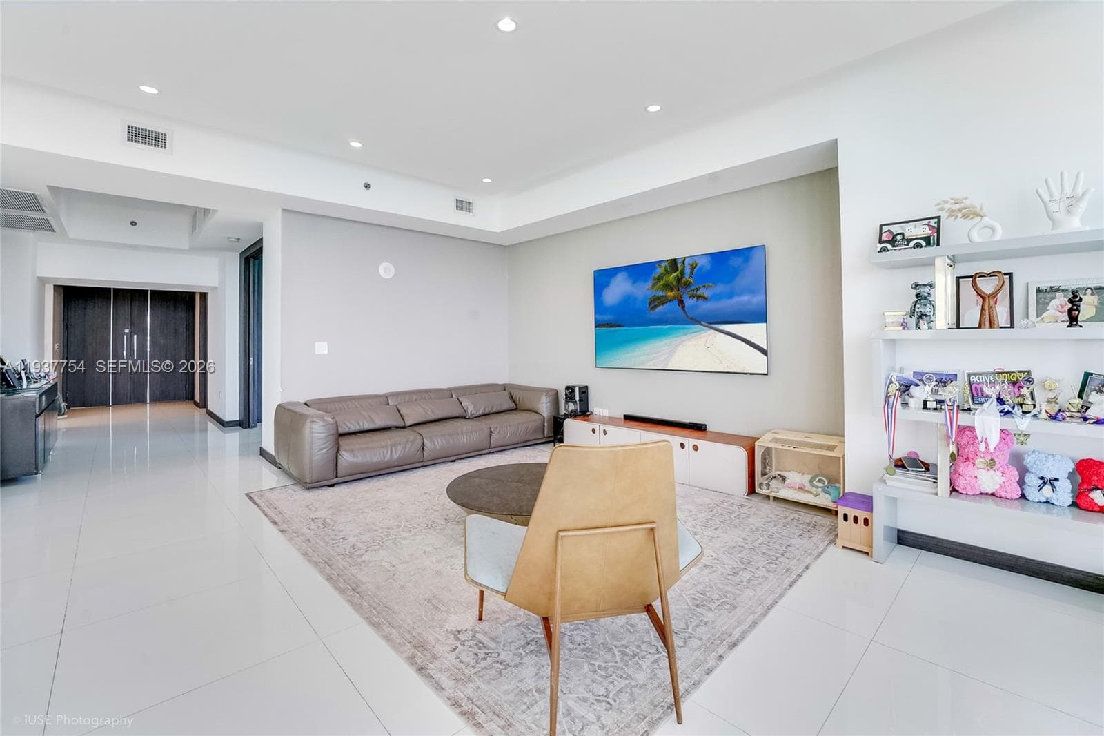 15901 Collins Ave # 2701, Sunny Isles Beach FL 33160 — 23